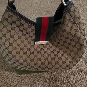 Gucci Beige Brown GG Canvas Shoulder Bag with Green-Red Web